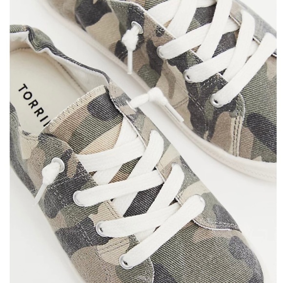Torrid Women’s Riley Camo Ruched Slip On Sneaker - Picture 3 of 11